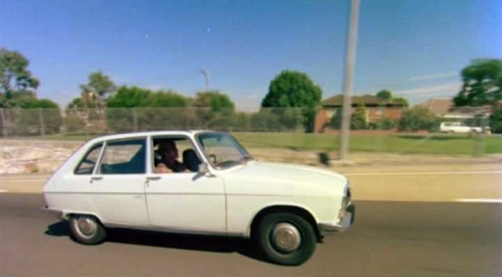 Renault 16