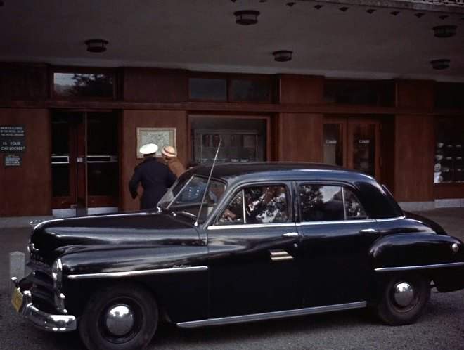 Plymouth De Luxe