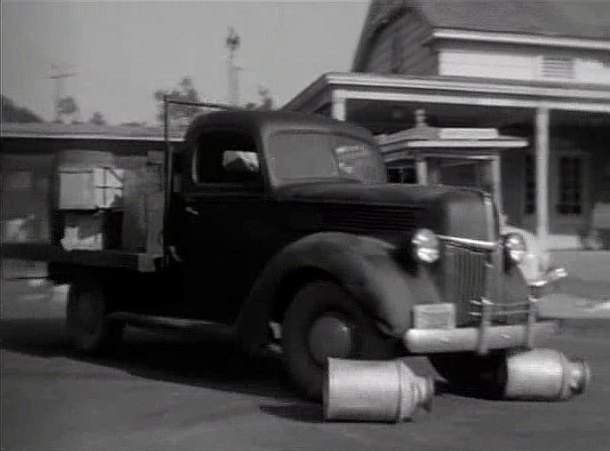 Ford 1-Ton Pick-Up