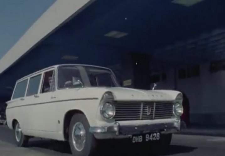 Hillman Super Minx Estate Series IV