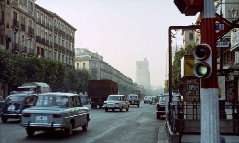 Renault 8