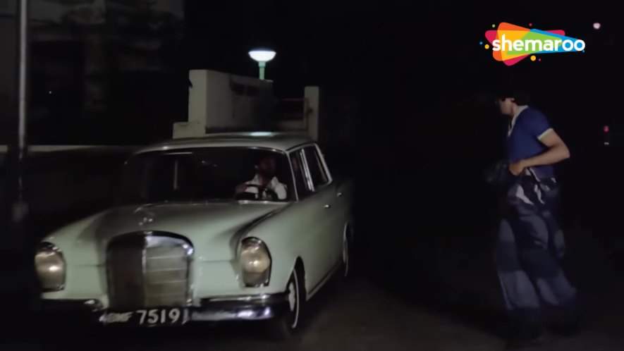 Mercedes-Benz 