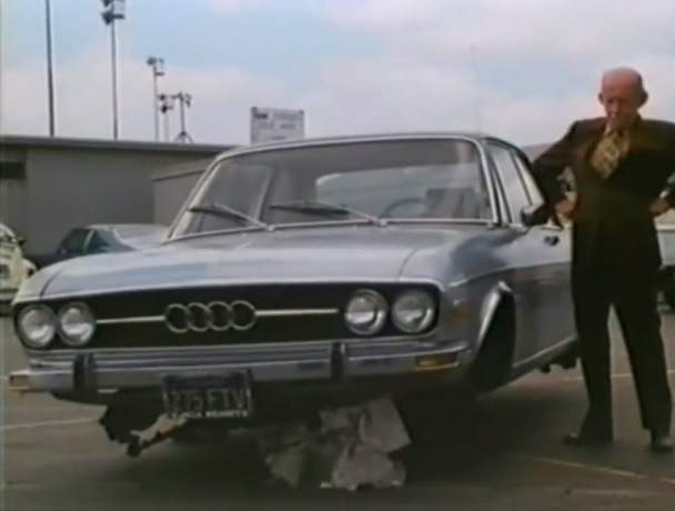 Audi 100 C1