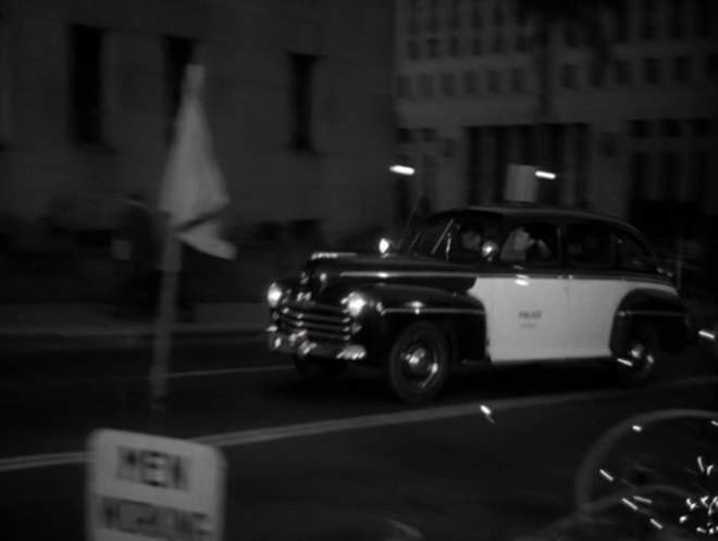 Ford De Luxe