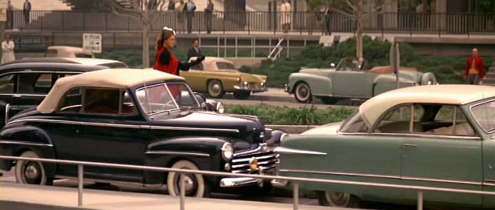 Ford Super De Luxe