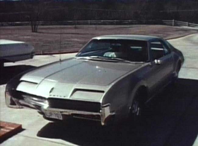 Oldsmobile Toronado