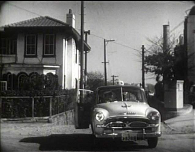 1955 Toyopet Crown in Attack from Space