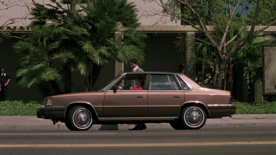 Plymouth Caravelle