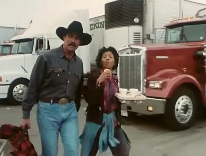 Kenworth W-900