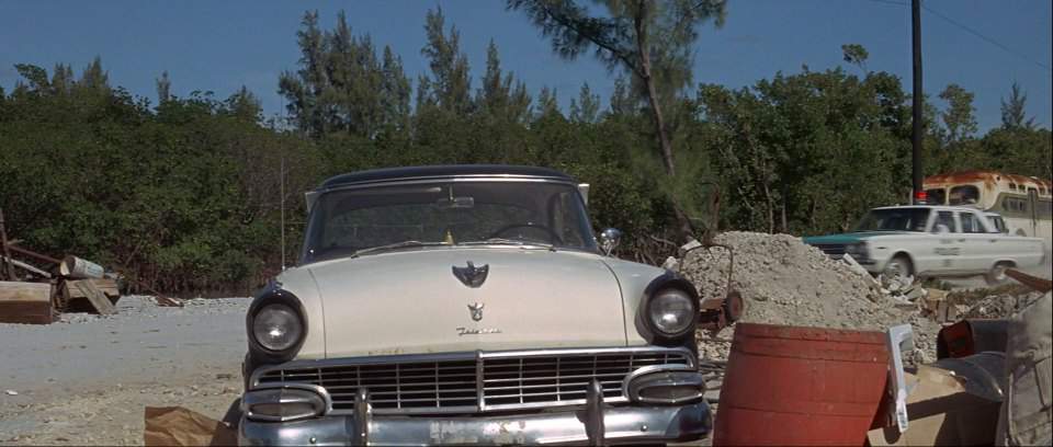 Ford Fairlane Victoria
