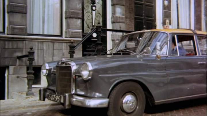 Mercedes-Benz 190