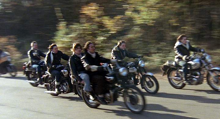 Triumph T 100