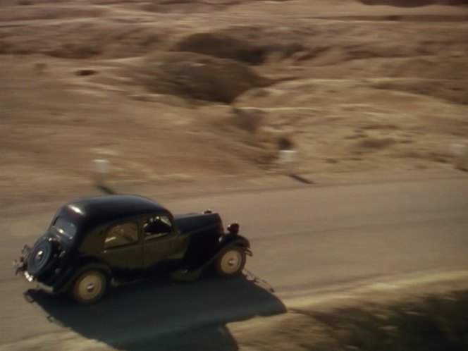 1948 Citroën 11 BL in South of Algiers