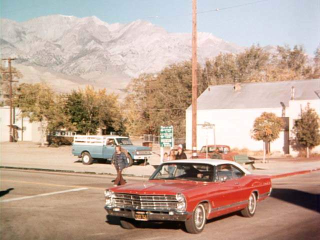 Ford Galaxie 500