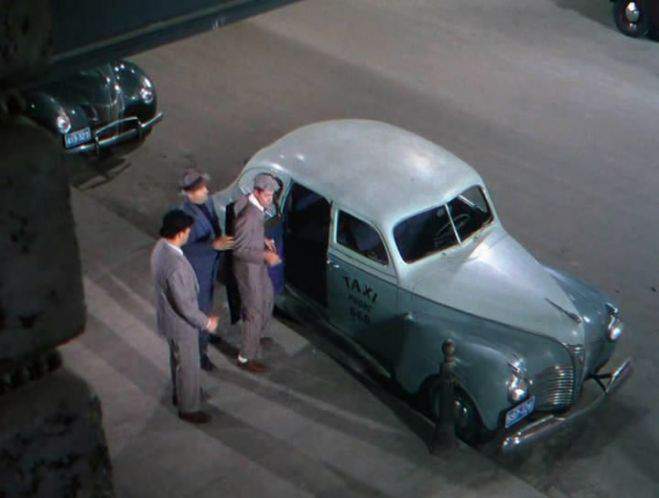 Plymouth De Luxe