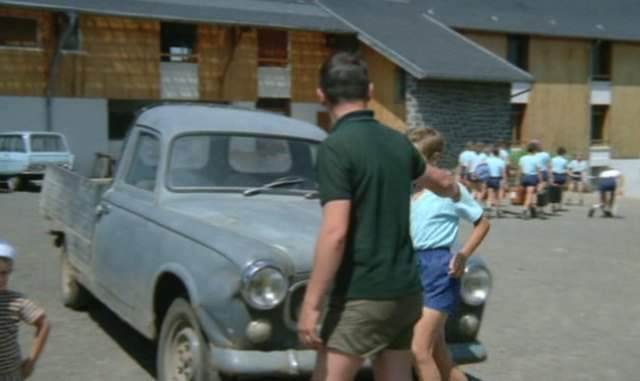 Peugeot 403 Camionnette Bâchée