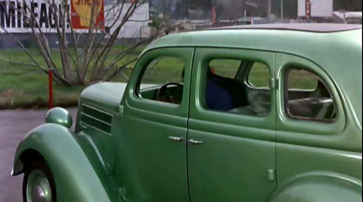 Ford V8 De Luxe