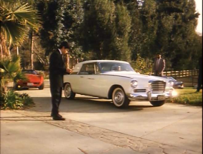 Studebaker Gran Turismo Hawk
