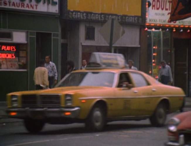 Dodge Monaco