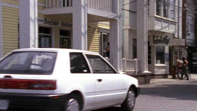 Mazda 323