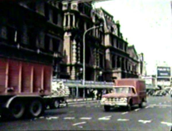 Dodge D-100