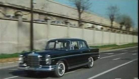 Mercedes-Benz 300 SE