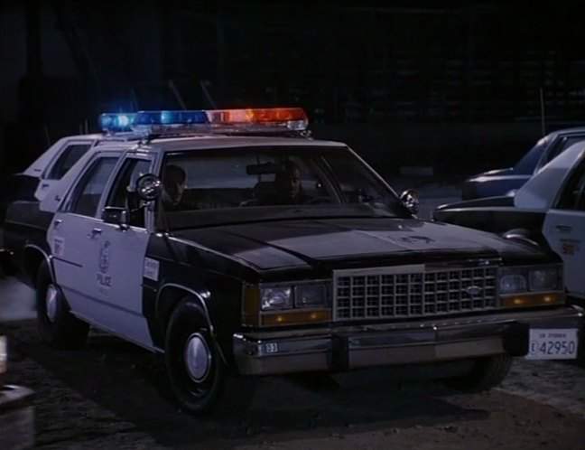 Ford LTD Crown Victoria