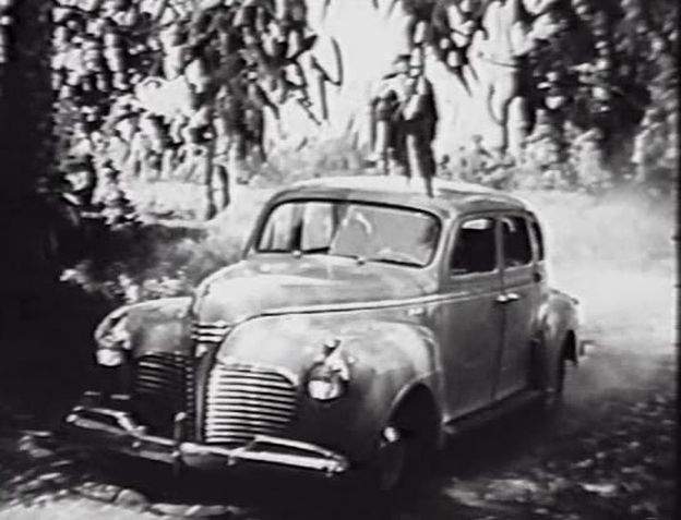 Plymouth De Luxe