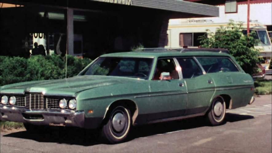 Ford Galaxie 500 Country Sedan