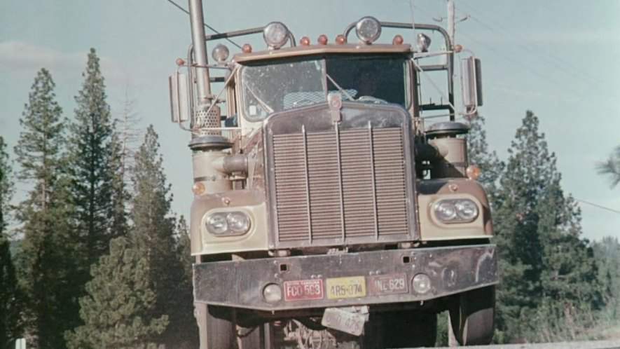 Kenworth W-900 A