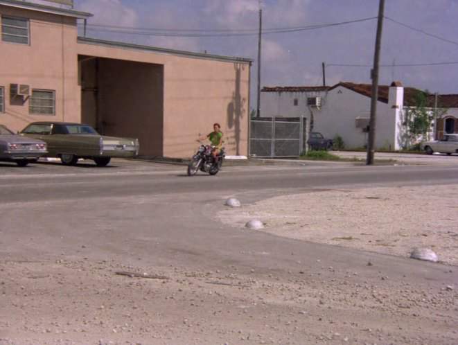 Cadillac Coupe DeVille