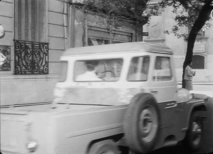 IKA Jeep Largo