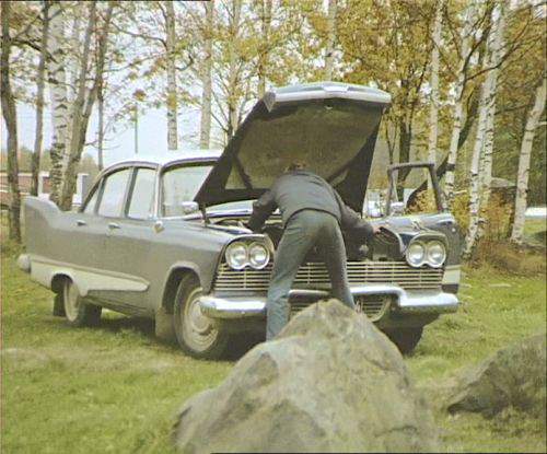 Plymouth Savoy