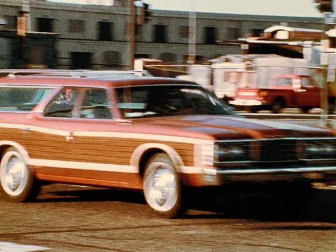 Ford LTD Country Squire