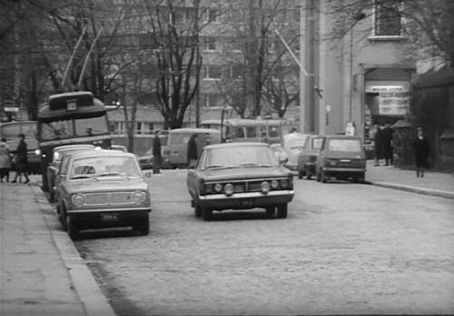 Volvo 142