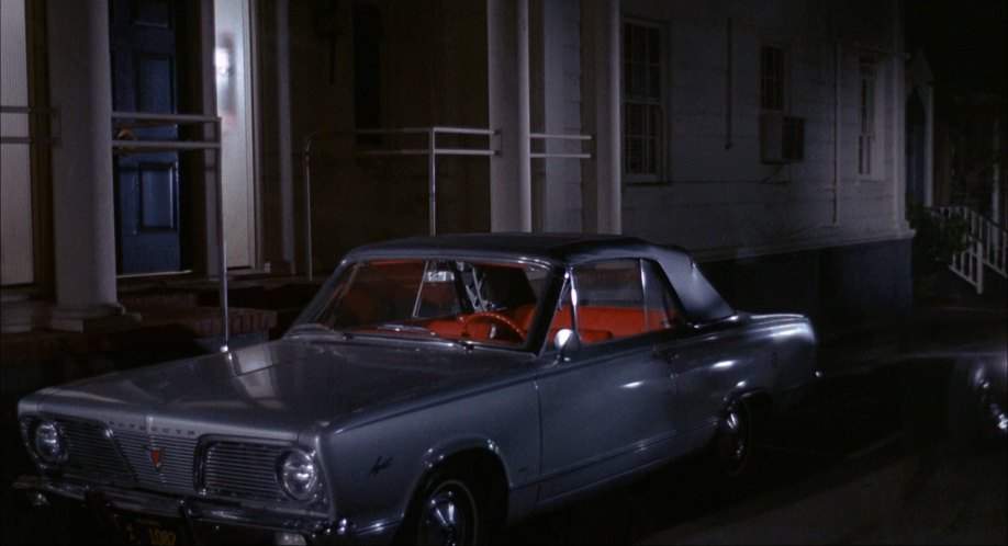 Plymouth Valiant Signet