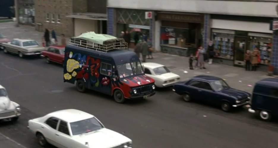 Bedford J1