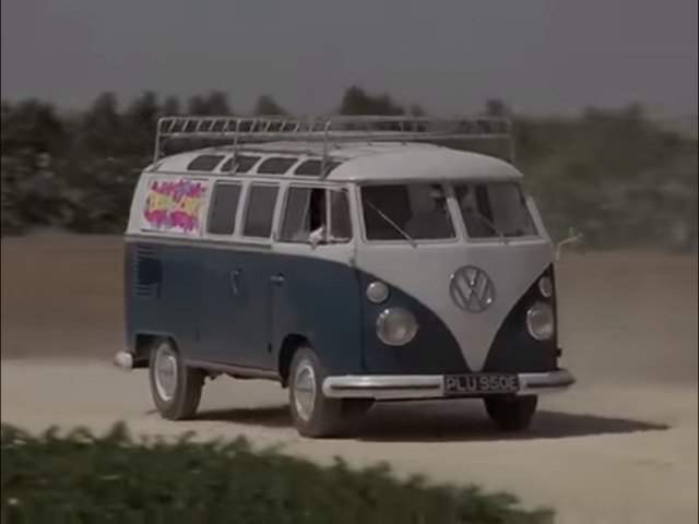 Volkswagen Micro Bus De Luxe T1