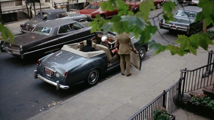 Cadillac Sedan DeVille