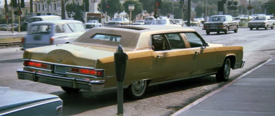 Lincoln Continental Executive Limousine