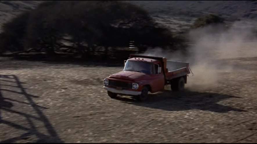 International Harvester 1300 C