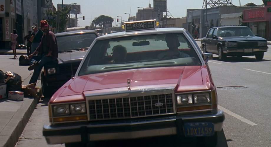 Cadillac Sedan DeVille