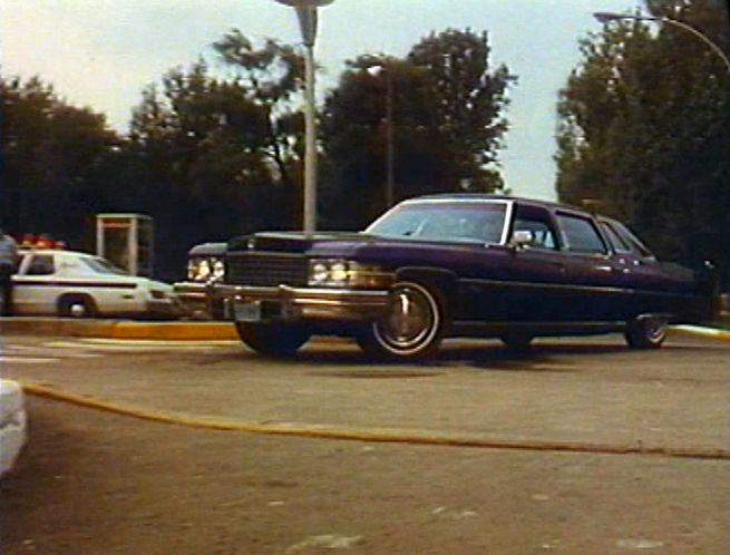 Cadillac Fleetwood 75