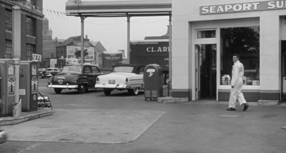 Lincoln Capri