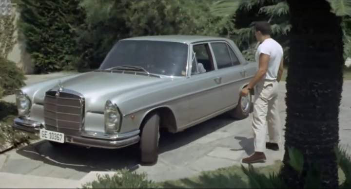 Mercedes-Benz 300 SE