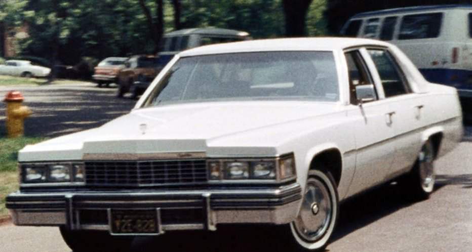 Cadillac Sedan DeVille