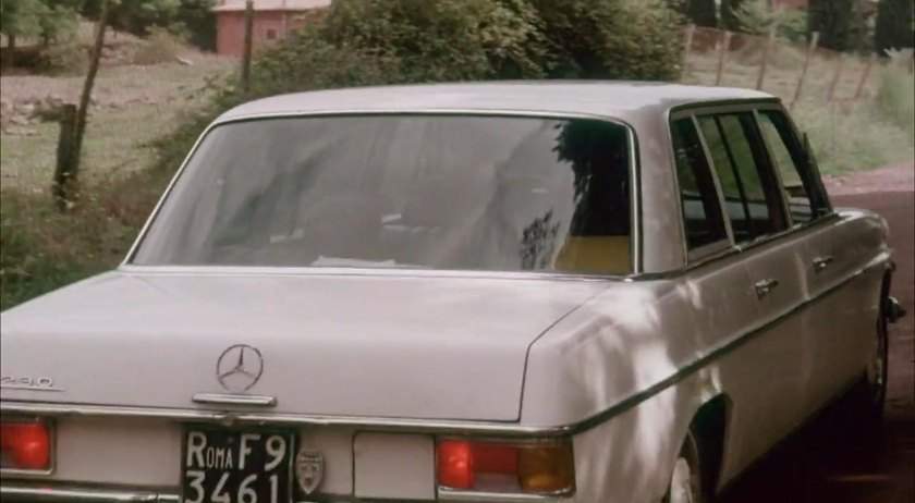 Mercedes-Benz 230 Lang