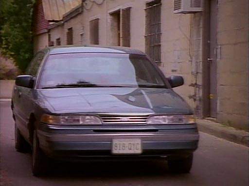 Ford Crown Victoria