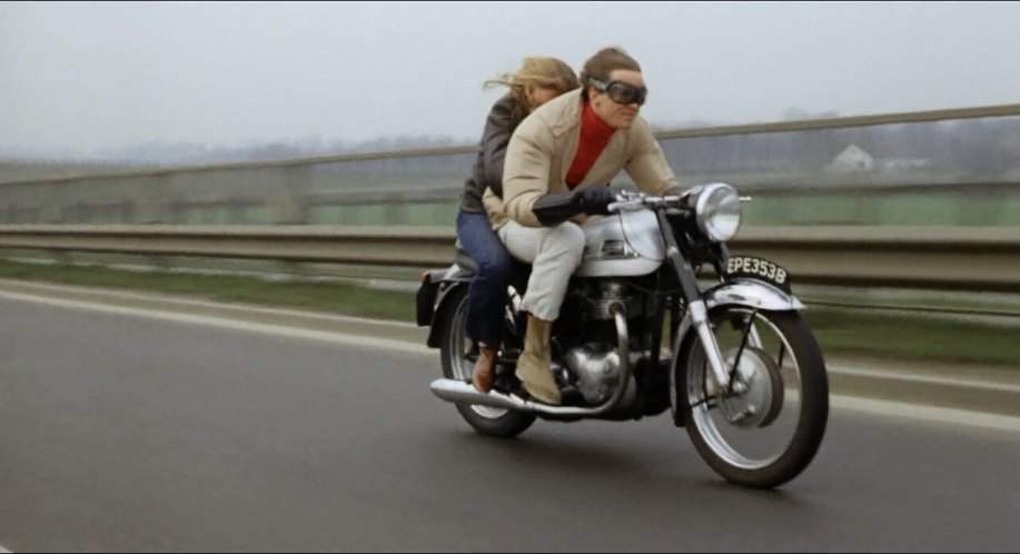 Norton Dominator 650