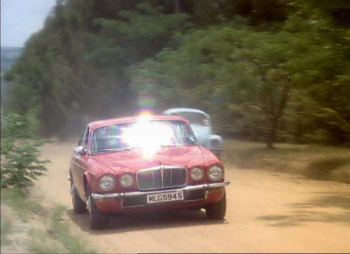Jaguar XJ6